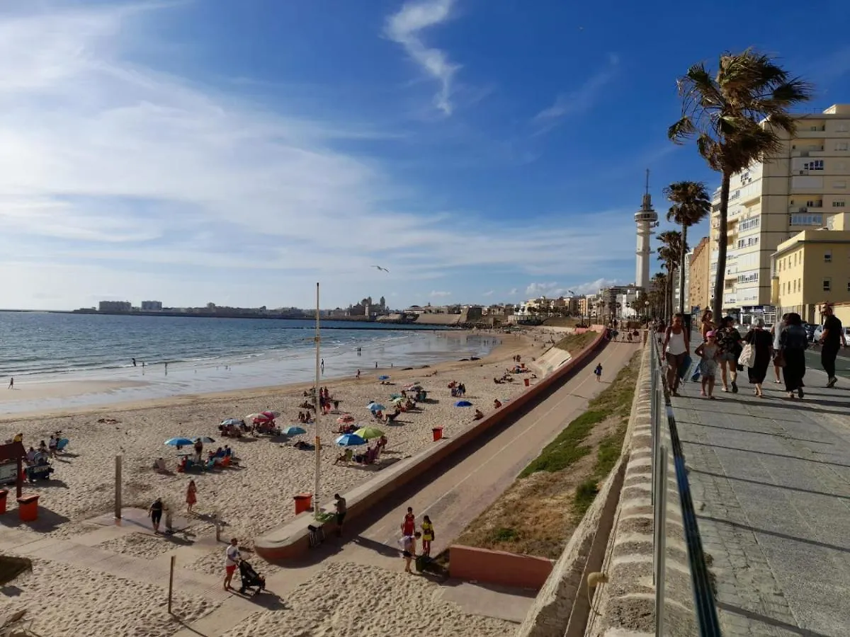 Apartamento Cadiz Playa Caleta location